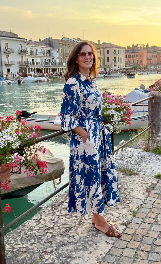 Elisa às margens do Lago di Garda.